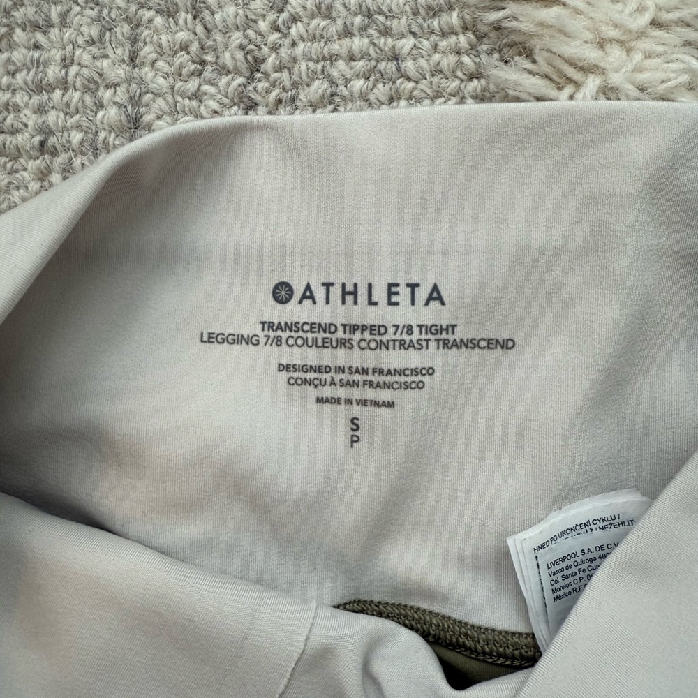 Athleta transcend 7/8 Green Women's Leggings - Picture 3 of 3